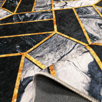 Kusový koberec BLACK and GOLD Tiles - černý/zlatý