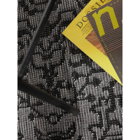 Kusový koberec Duet Kona Black/White kruh - na ven i na doma