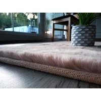 Kusový koberec RABBIT DELUXE - béžový - imitace králičí kožešiny