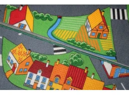 Srovnání: nahoře Vesnička SOFT, dole Vesnička