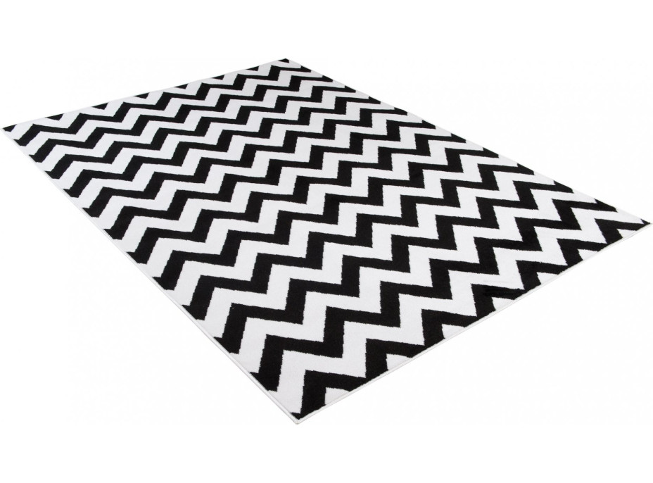Kusový koberec TAPIS Cik cak - černý/bílý