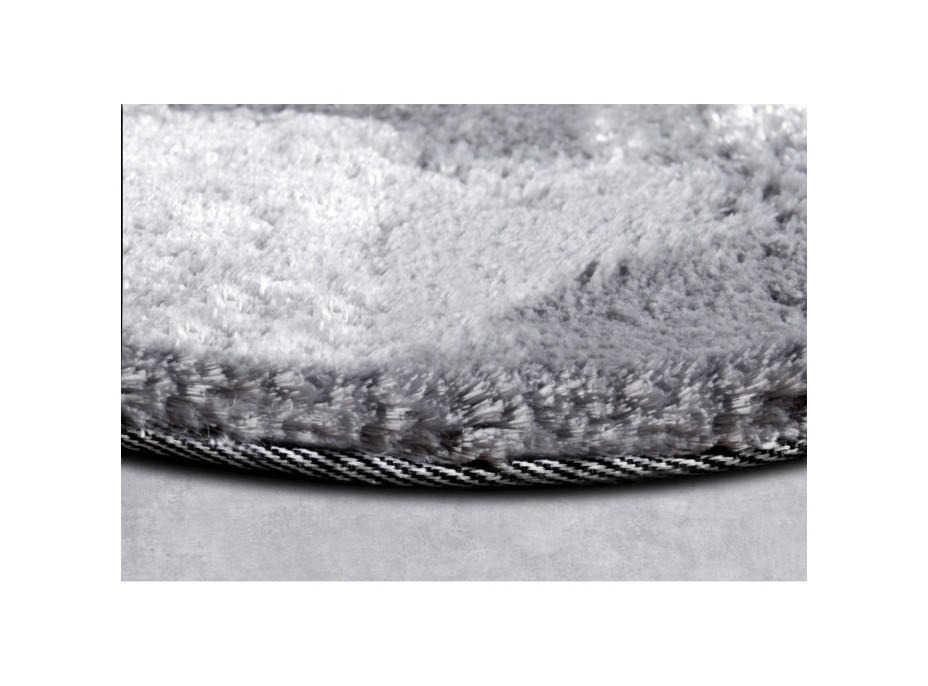 Kusový koberec Cosy 106110 Silver kruh z kolekce Elle
