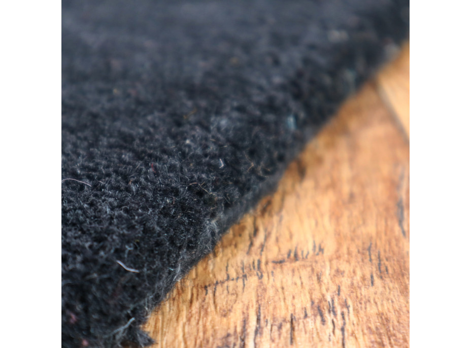 Ručně všívaný kusový koberec Asra wool černá