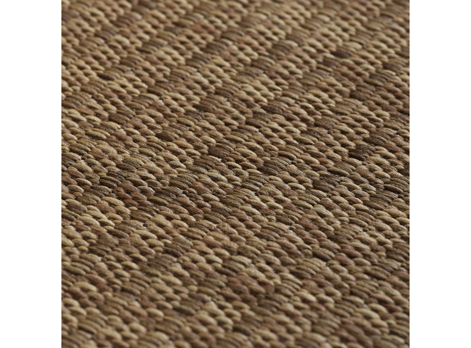 Kusový koberec Giza 1410 Brown