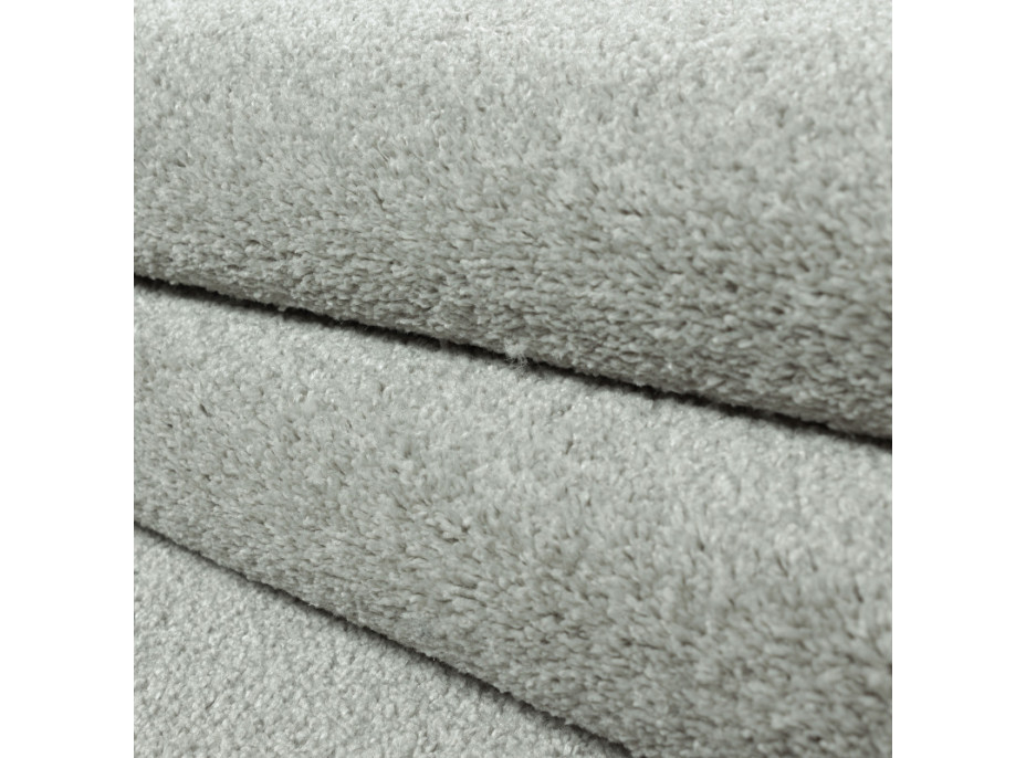 Kusový koberec Ata 7000 cream, 140x200 cm