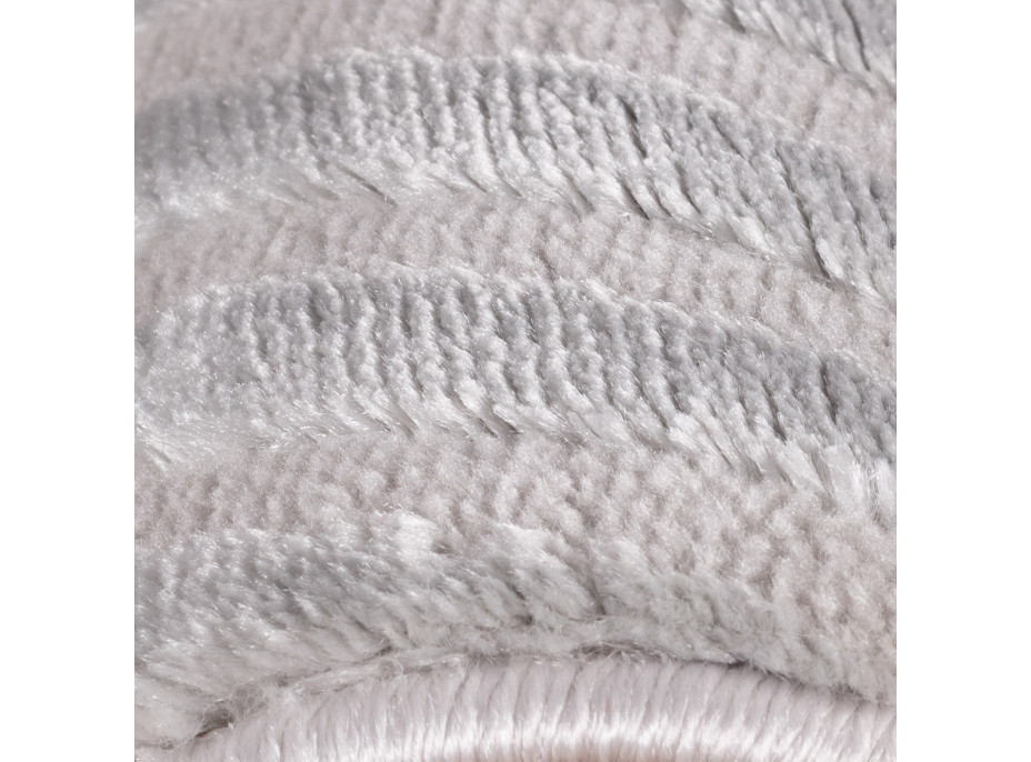 Kusový koberec Sahara 1113 Silver