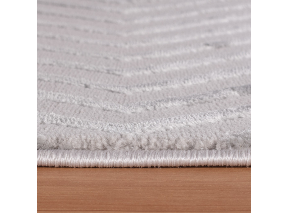 Kusový koberec Sahara 1115 Silver