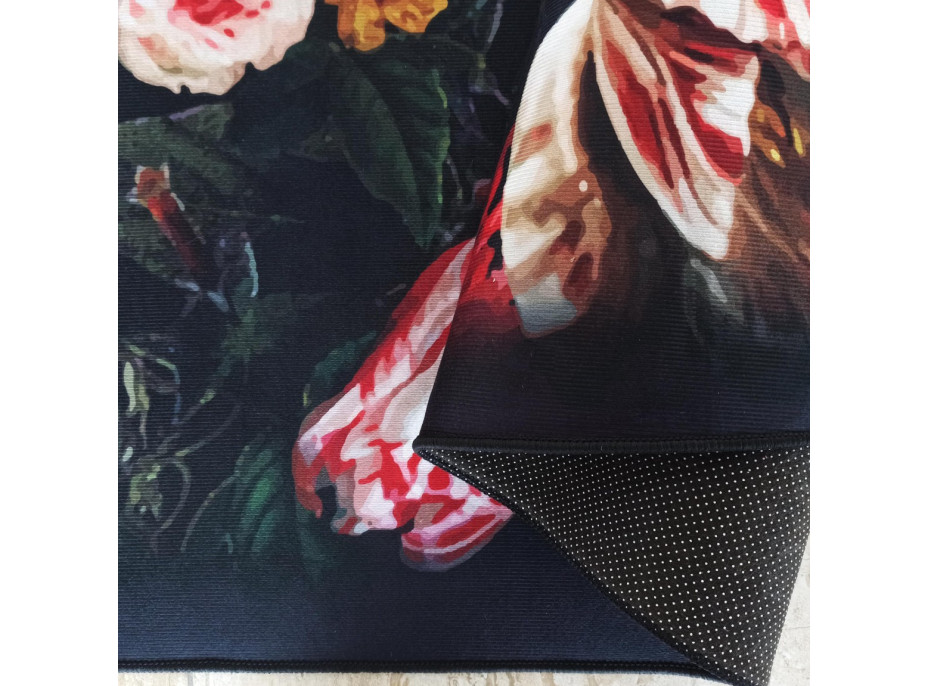 Kusový koberec HONOR Flowers - černý