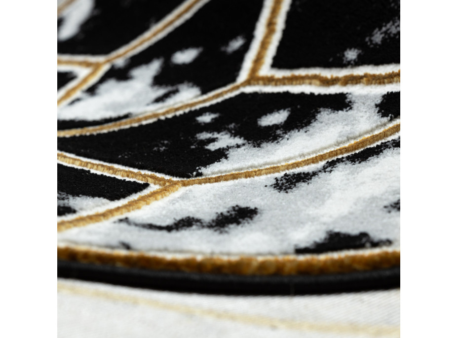 Kusový koberec Allure 1966 black/gold