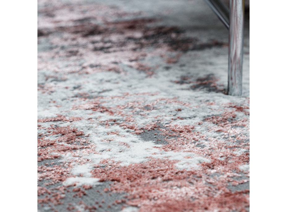 Kusový koberec Allure 1959 white/pink