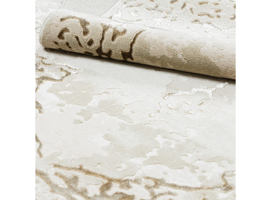 Kusový koberec Allure 1961 cream/gold