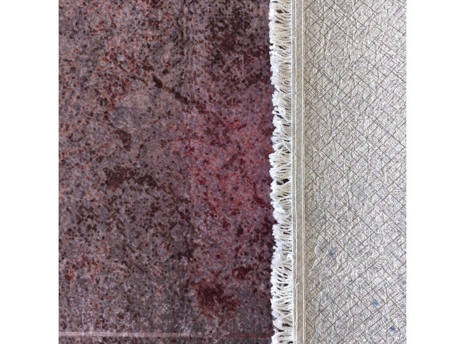 Kusový koberec HONOR New - Edge - tmavě červený