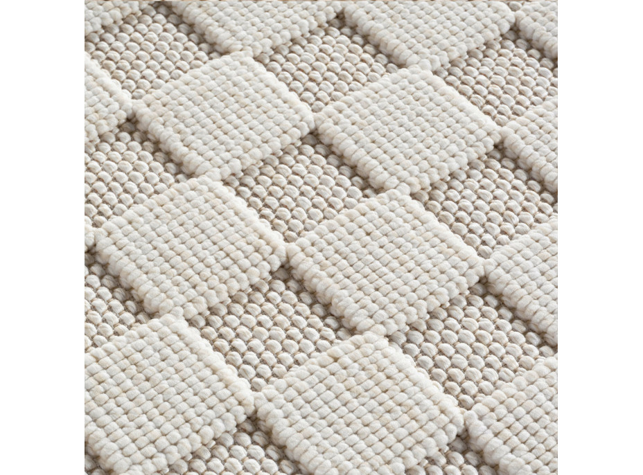 Kusový koberec Helix 2203 cream