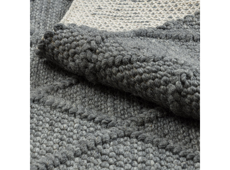 Kusový koberec Tahar 99001K antra