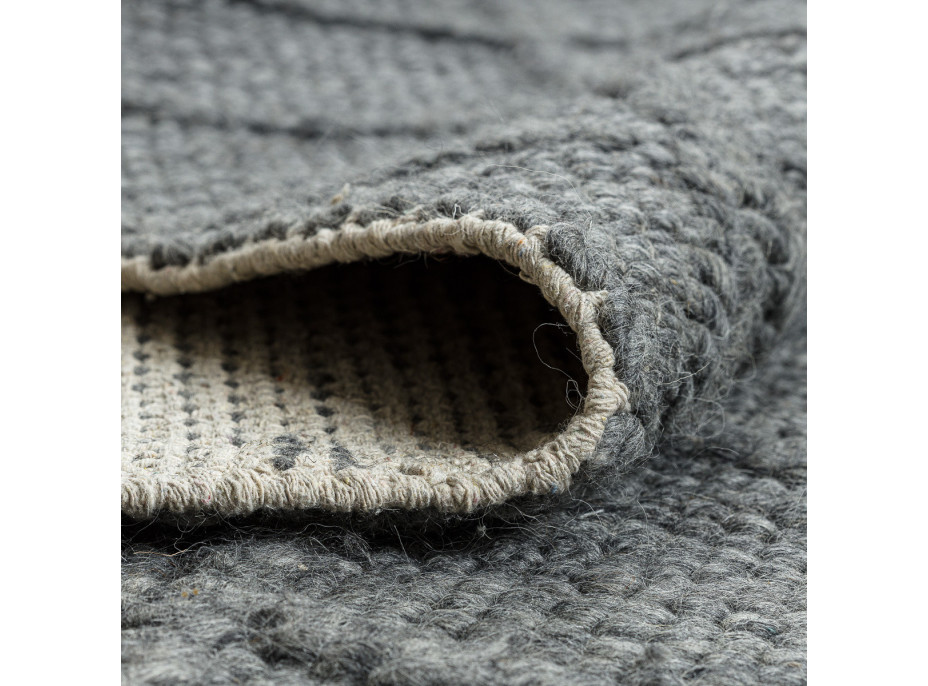 Kusový koberec Tahar 99001K antra