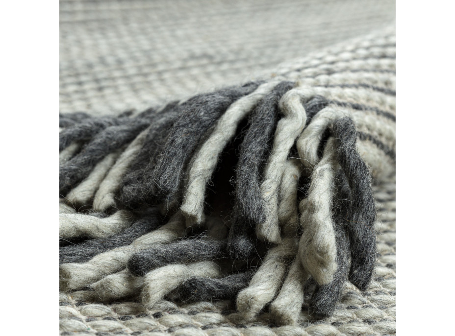 Kusový koberec Tahar 99003F cream/grey